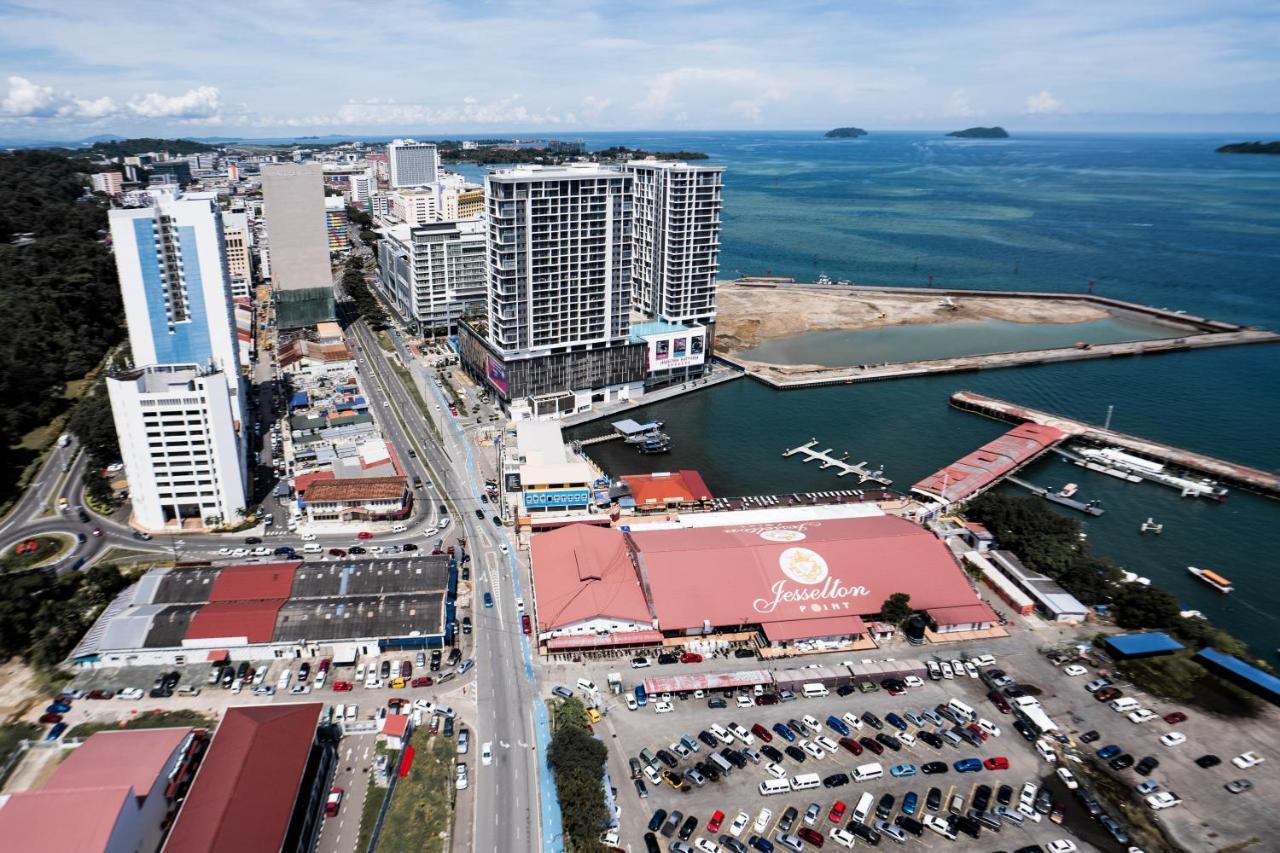 Jesselton Quay By Pinstay Kota Kinabalu Bagian luar foto