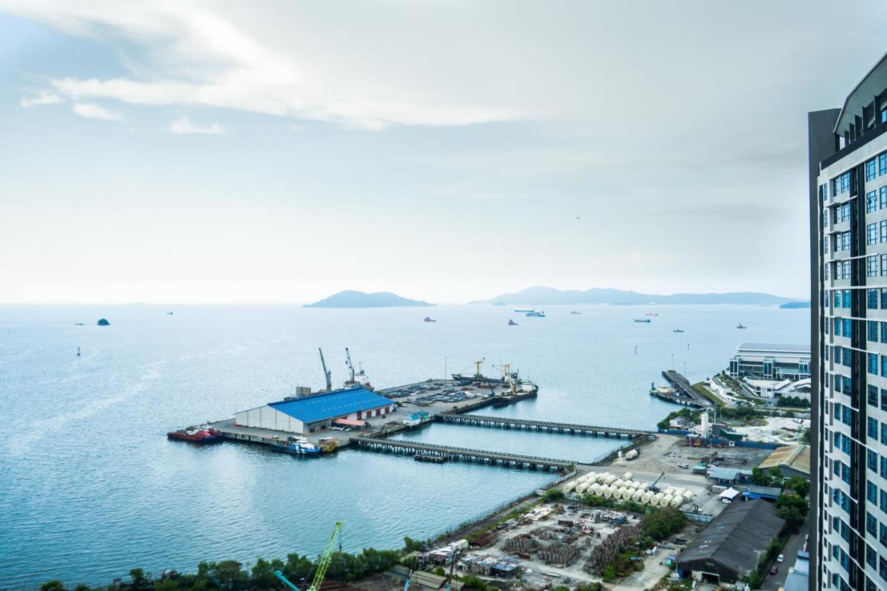 Jesselton Quay By Pinstay Kota Kinabalu Bagian luar foto